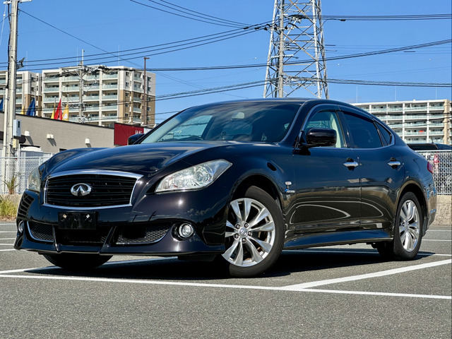 日産 フーガハイブリッド 