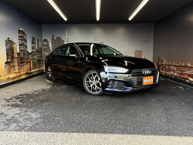 アウディ A5スポーツバック 