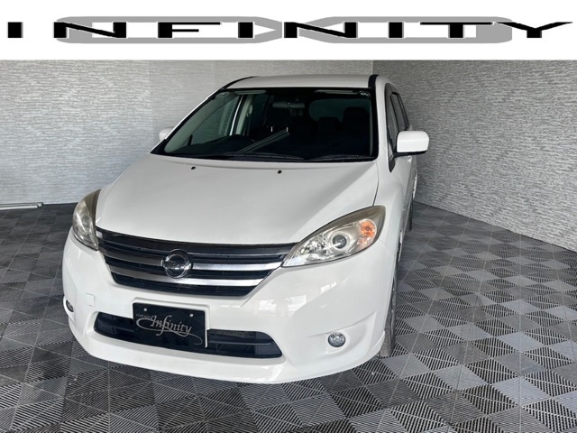 日産 ラフェスタハイウェイスター 