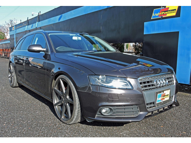 アウディ A4アバント 