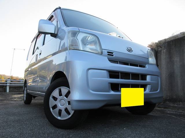 ダイハツ ハイゼットカーゴ 