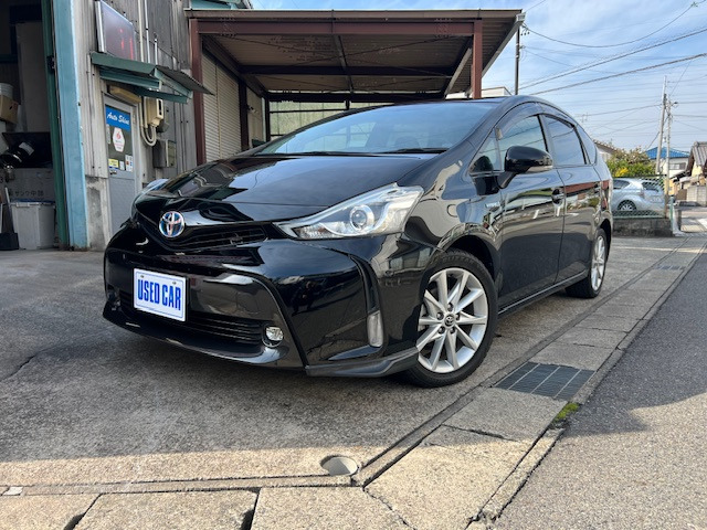 トヨタ プリウスα 