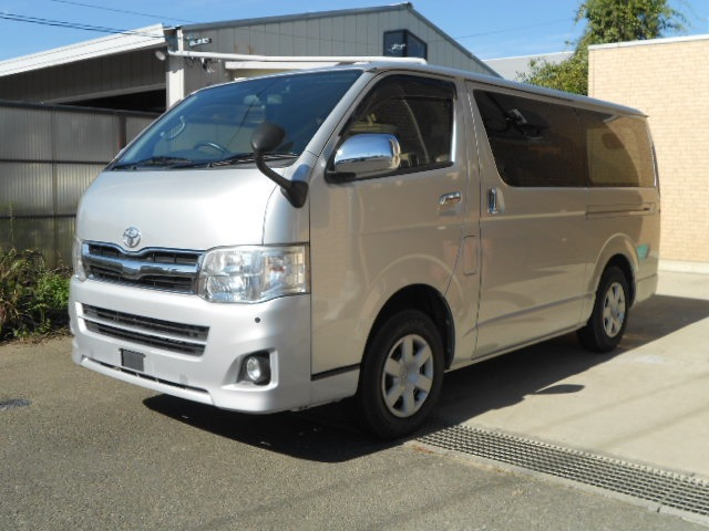 トヨタ レジアスエース 