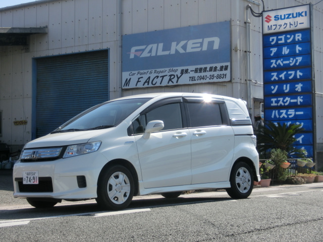 ホンダ フリードスパイクハイブリッド 