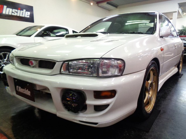 スバル インプレッサWRX 