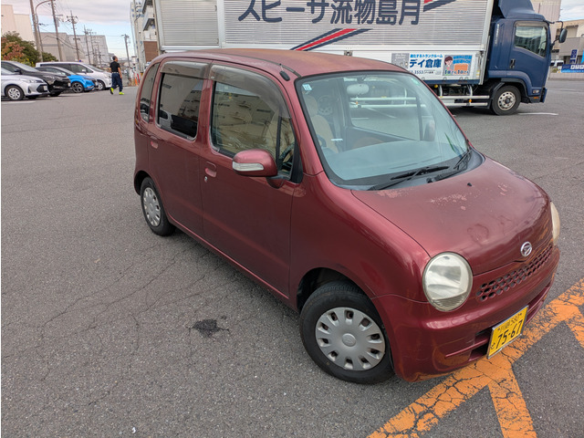 ダイハツ ムーヴラテ 