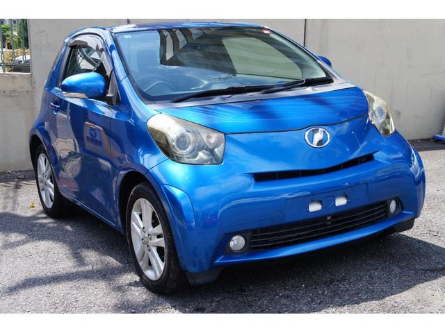 トヨタ iQ 