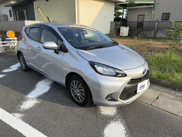 トヨタ アクア 