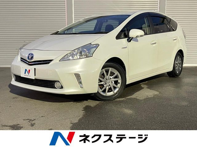 トヨタ プリウスα 