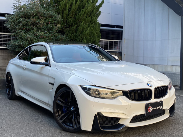 BMW M4クーペ 