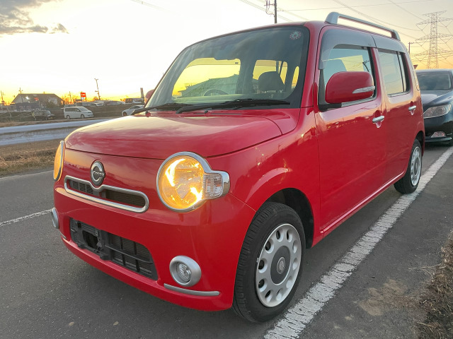 ダイハツ ミラココア 