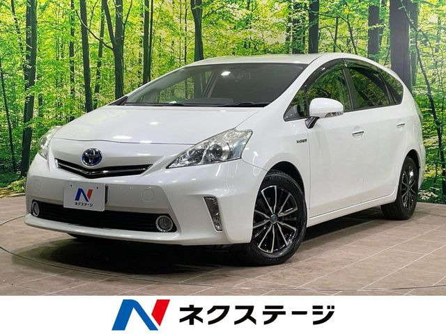 トヨタ プリウスα 