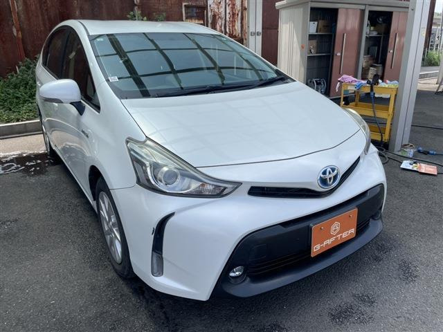 トヨタ プリウスα 
