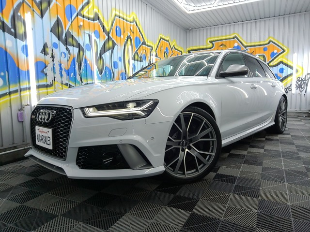 アウディ RS6アバント 