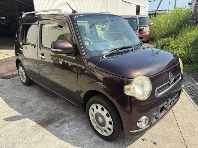 ダイハツ ミラココア 