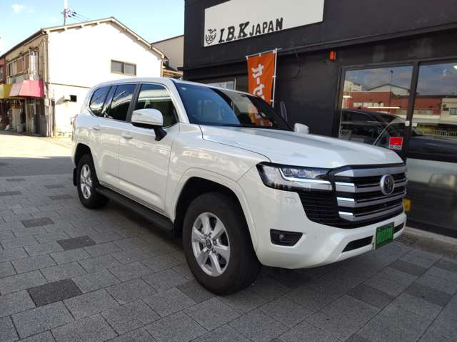 トヨタ ランドクルーザー300 