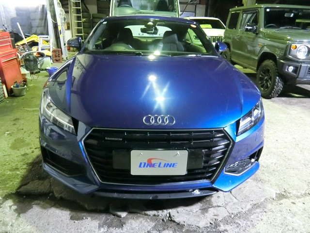 アウディ TTクーペ 