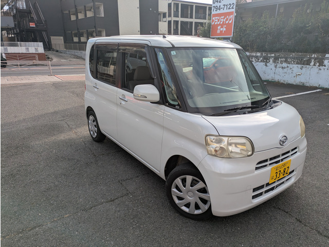 ダイハツ タント 