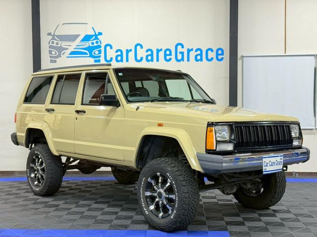 クライスラージープ チェロキー 