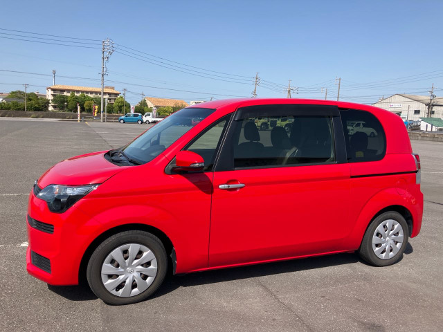 トヨタ スペイド 