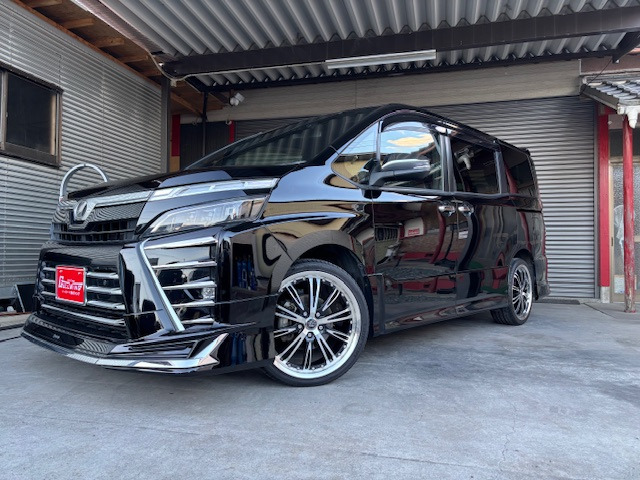 トヨタ ヴォクシー 