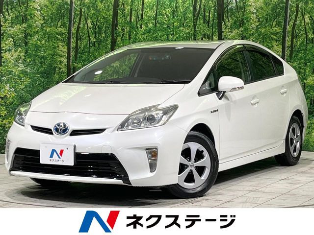 トヨタ プリウス 