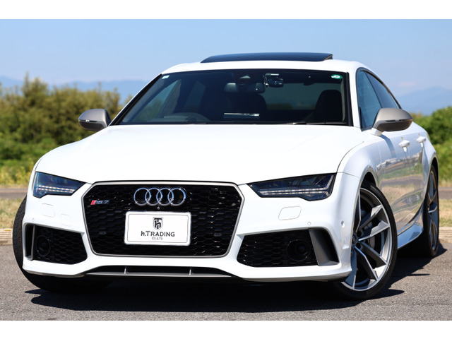 アウディ RS7スポーツバッグ 
