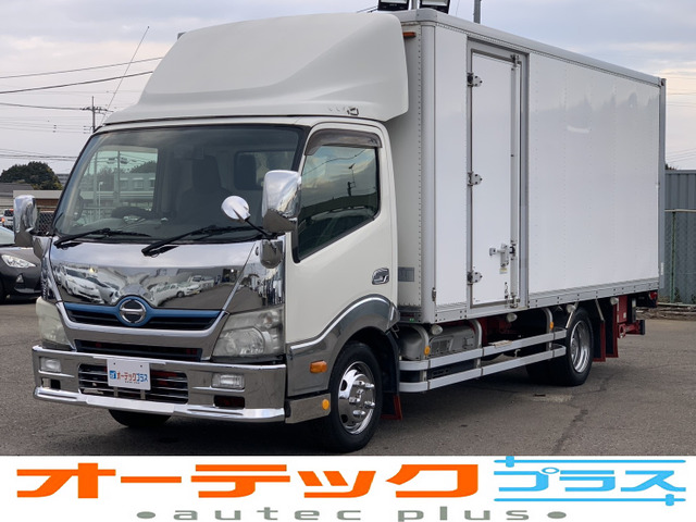 日野 デュトロハイブリッド 