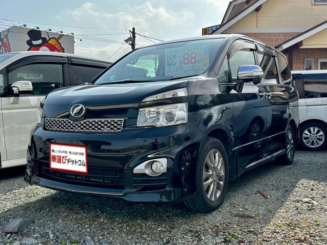 トヨタ ヴォクシー 