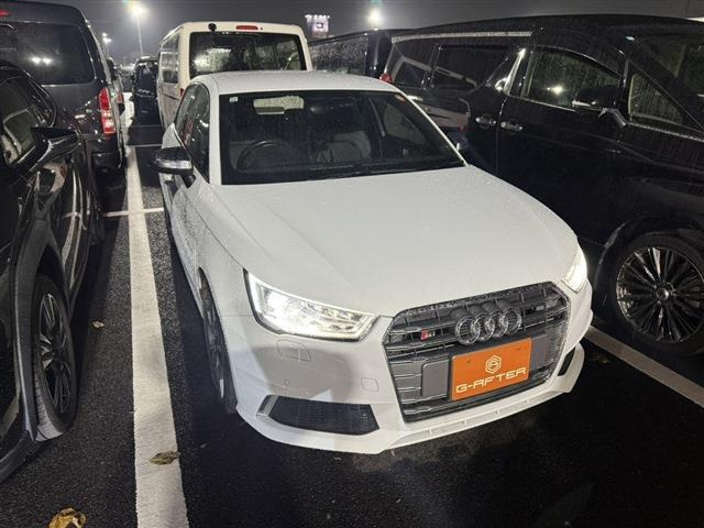 アウディ S1スポーツバック 