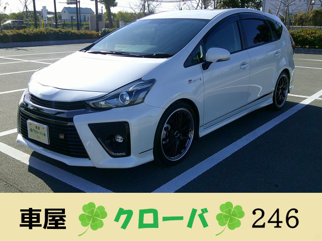 トヨタ プリウスα 