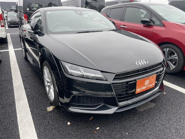 アウディ TTクーペ 