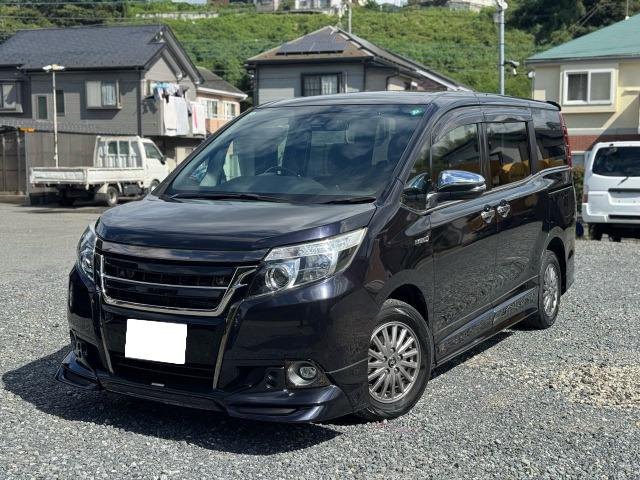 トヨタ エスクァイアハイブリッド 