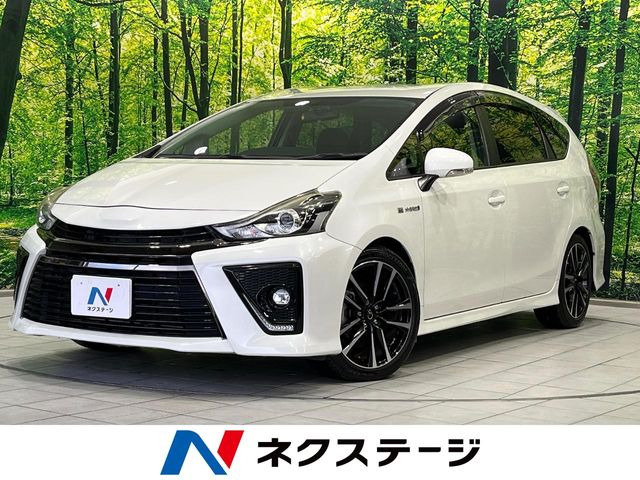 トヨタ プリウスα 