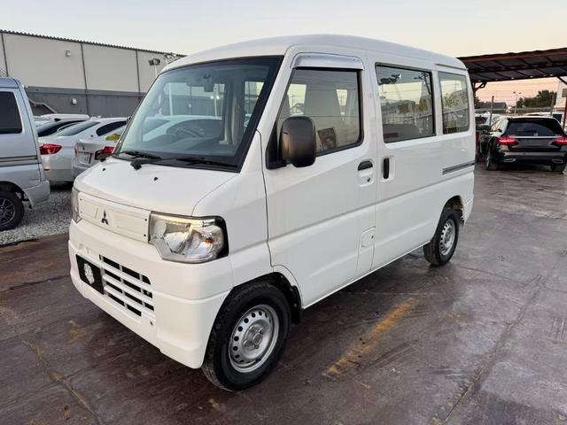 三菱 ミニキャブバン 