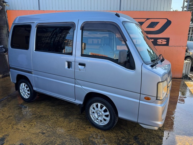 スバル サンバー 