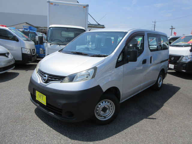 日産 NV200バネットバン 