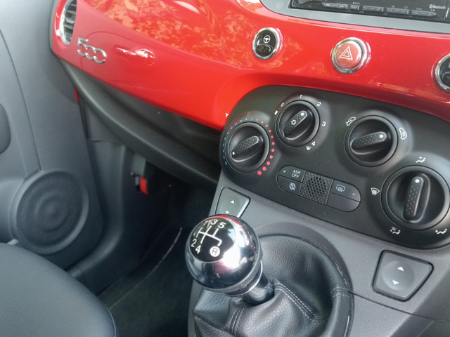 フィアット 500C 