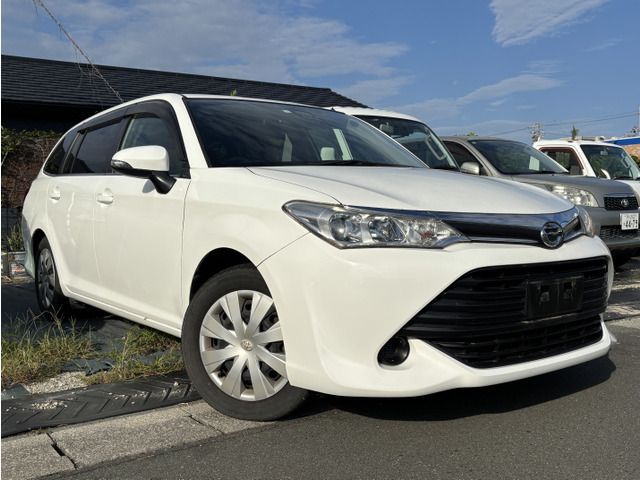 トヨタ カローラフィールダー 