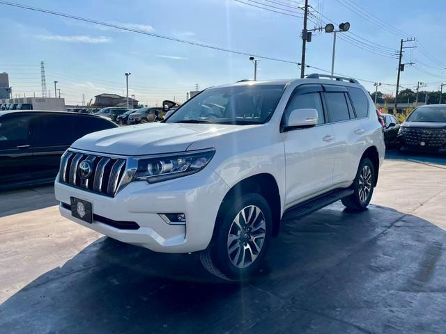 トヨタ ランドクルーザープラド 