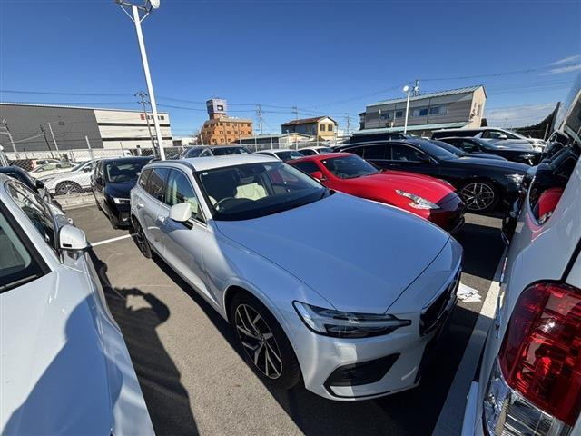 ボルボ V60 