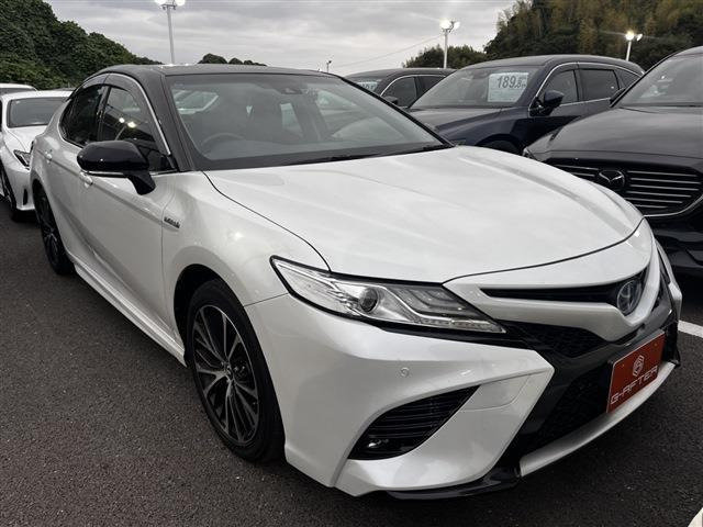 トヨタ カムリ 