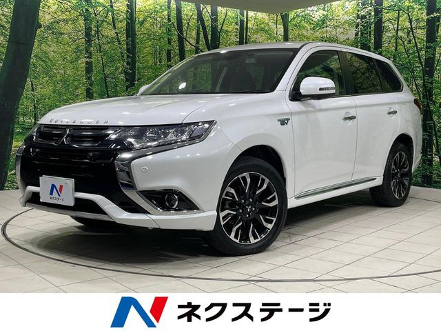 三菱 アウトランダーPHEV 