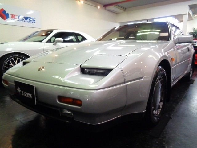日産 フェアレディZ 