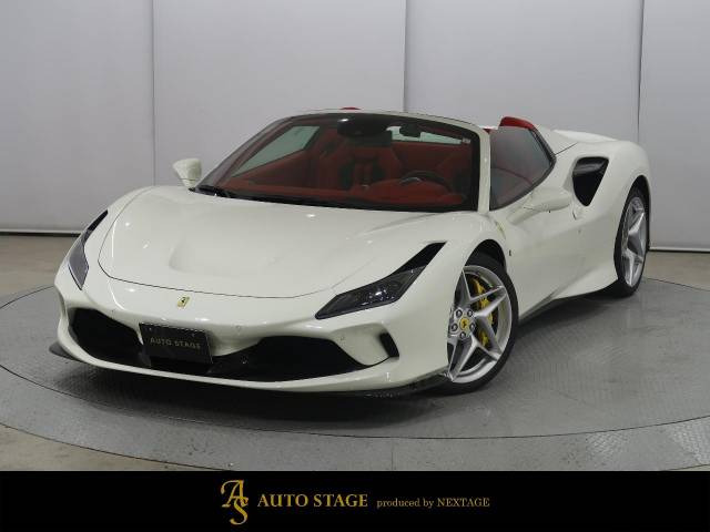 フェラーリ F8スパイダー 