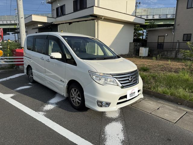 日産 セレナ 