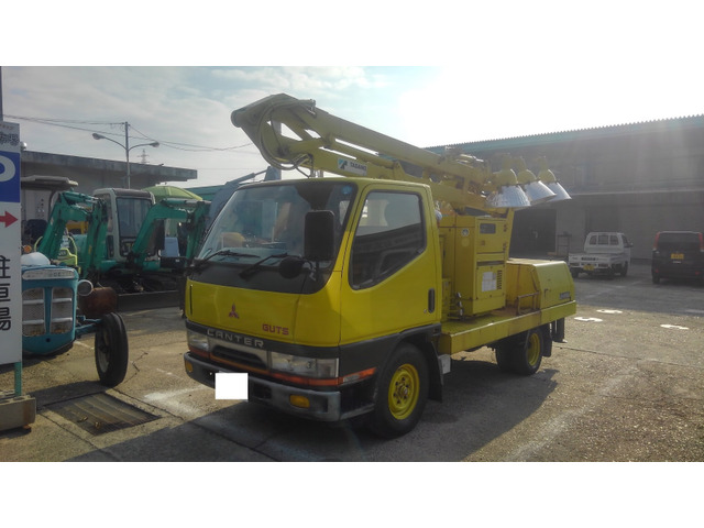 三菱ふそう キャンターガッツ 