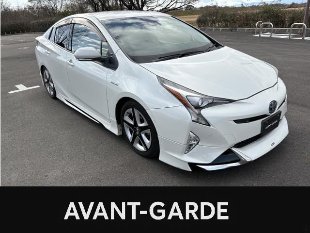 トヨタ プリウス 