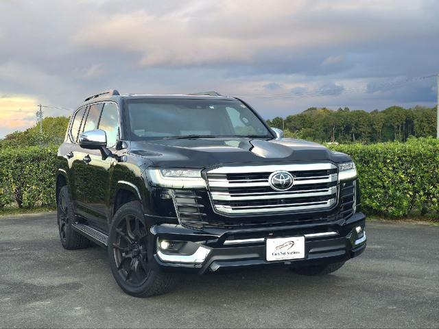 トヨタ ランドクルーザー300 