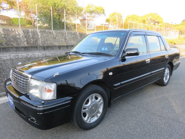 トヨタ クラウンセダン 